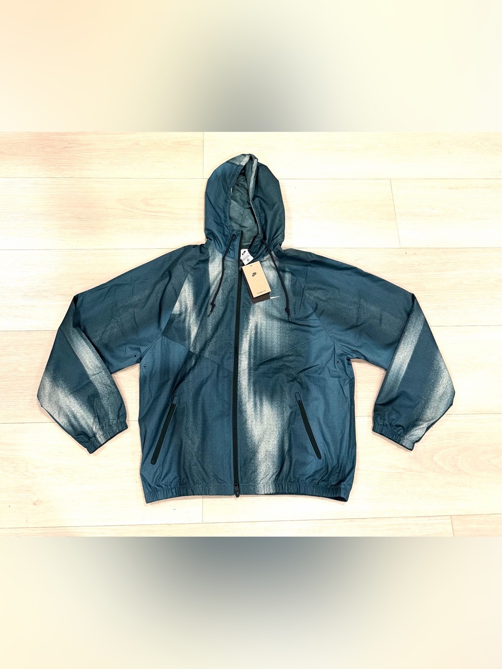 Nike Windrunner storm fit athletic windbreaker green zip jacket men medium new